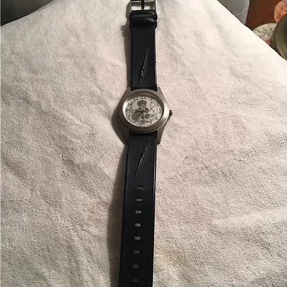 ⚡️Rare Vintage Harry Potter Wrist Watch⚡️ - Picture 3 of 5